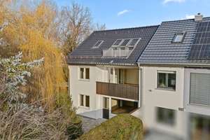 Hochwertig modernisiert! Doppelhaushälfte mit traumhaftem Grundstück direkt an der S1 – Die vollständige Adresse der Immobilie erhältst du vom Anbieter., 90571 Schwaig bei Nürnberg – Vorschaubild 4
