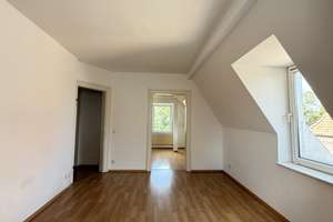 Sonnige 2,5-Zimmerwohnung an der Wertach | EBK | ab 01.08. – Die vollständige Adresse der Immobilie erhältst du vom Anbieter., 86153 Rechts der Wertach, Augsburg – Vorschaubild 3