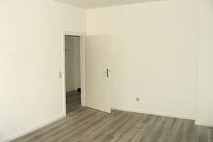 Single-Wohnung 50m² , KM 325,- , 2 1/2 Zimmer , Balkon, Einbauküche – Vinckestr. 18a, 58097 Altenhagen, Hagen – Vorschaubild 7