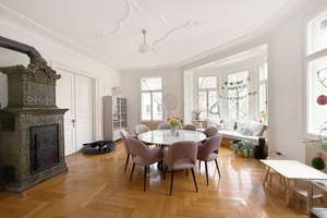 Charmante Altbauwohnung in Toplage