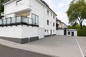 Exklusives Einfamilienhaus mit Einliegerwohnung und Villa-Flair – Die vollständige Adresse der Immobilie erhältst du vom Anbieter., 42859 Struck, Remscheid – Vorschaubild 4