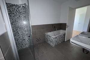 Neue Wohnung, neues Glück! Gut geschnittene 4-Zi.-Wohnung mit EBK, 2 Bädern und Terrasse – Prager Straße 12 a, 4103 Zentrum-Südost, Leipzig – Vorschaubild 11