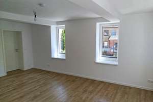 Erstbezug sonnige 2 Zimmerwohnung mit Ausblick und Balkon in Bad Münster am Stein-Ebernburg – Triftstraße 1, 55583 Bad Münster am Stein-Ebernburg – Vorschaubild 2
