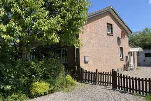 Einfamilienhaus mit Hauskoppel an der B201 – Schleswig-Flensburg (Kreis) – Vorschaubild 2