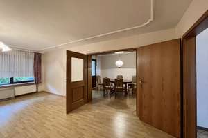 Zwei Wohneinheiten, viele Optionen – Ihr Haus in Ingolstadt – Die vollständige Adresse der Immobilie erhältst du vom Anbieter., 85053 Südost, Ingolstadt – Vorschaubild 17