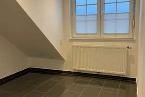 Schicke Dachgeschoss Wohnung in verkehrsberuhigter Lage – Ophoffstraße 9, 45309 Schonnebeck, Essen – Vorschaubild 9