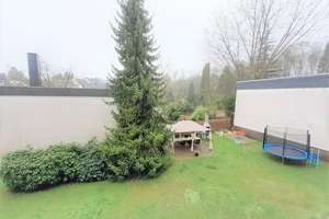 Schöne 2-Zimmerdachgeschosswohnung mit Gartenmitbenutzung zu vermieten! – Klauberger Straße 34, 42651 Solingen-Mitte, Solingen – Vorschaubild 4