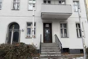 sanierungsbedürftige Wohn/Gewerbeobjekt mit 5-6 Räumen und Garten