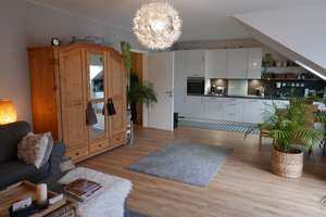 Über den Dächern von Bergedorf - großzügige 3- Zimmer Wohnung – Die vollständige Adresse der Immobilie erhältst du vom Anbieter., 21029 Bergedorf (Ortsteil), Hamburg – Vorschaubild 2