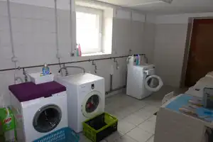 Wohnung mit Loggia in Zeisigwaldnähe -Chemnitz-Hilbersdorf – Trinitatisstraße 1, 9131 Chemnitz – Vorschaubild 5