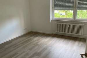 Zuhause mit vier Zimmern und Erstbezug nach Sanierung in Steinbach – Frankfurter Strasse 13, 61449 Steinbach (Taunus) – Vorschaubild 4