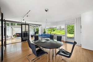 Charmanter Bungalow mit sonnigem Grundstück in toller Lage von Alterlangen – Die vollständige Adresse der Immobilie erhältst du vom Anbieter., 91056 Heiligenloh, Erlangen – Vorschaubild 5