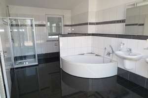 Property thumbnail 36