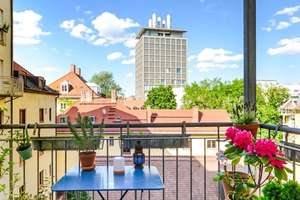 Schicke Altbau Wohnung mit Parkett und Balkon zum ruhigen Innenhof - mitten im Glockenbachviertel – Die vollständige Adresse der Immobilie erhältst du vom Anbieter., 80469 Gärtnerplatz, München – Vorschaubild 9