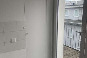 Viel Platz in Elberfeld: 4-Zimmer-Wohnung mit Balkon – Poststraße 7, 42103 Elberfeld, Wuppertal – Vorschaubild 2
