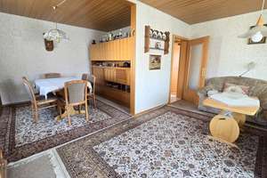 Tolles, freistehendes Einfamilienhaus mit Wintergarten, Terrasse und Garage in Ortsrandlage – Die vollständige Adresse der Immobilie erhältst du vom Anbieter., 71229 Leonberg – Vorschaubild 7