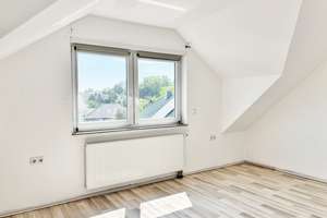 Moderne 3-Zimmer-Dachgeschosswohnung mit Balkon und Tiefgaragenstellplatz – Die vollständige Adresse der Immobilie erhältst du vom Anbieter., 32051 Herford – Vorschaubild 3