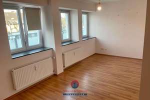 1KM ZUR KÖ! MODERNE 2-ZIMMERWOHNUNG IN ZENTRALER LAGE +AUFZUG +KÜCHE – Kölner Straße 26, 40211 Stadtmitte, Düsseldorf – Vorschaubild 3