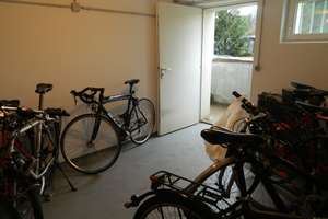 MARTINSVIERTEL: Helle 3-Zimmer Wohnung mit Balkon und Stellplatz – Die vollständige Adresse der Immobilie erhältst du vom Anbieter., 64289 Darmstadt-Nord, Darmstadt – Vorschaubild 9