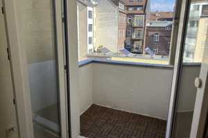 Optimal geschnittene 2-Zimmer-Wohnung mit Balkon in Top-Lage Düsseldorf – Cantadorstraße 00, 40211 Düsseldorf – Vorschaubild 2