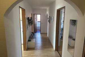 Zweifamilienhaus mit Garten in
Remseck-Hochdorf – Die vollständige Adresse der Immobilie erhältst du vom Anbieter., 71686 Remseck am Neckar – Vorschaubild 14