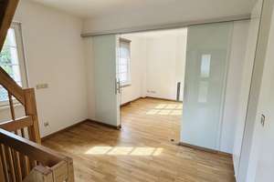 Charmantes Haus mit 5 Zimmern und Garten in Charlottenburg – Eichkampstraße 84, 14055 Westend, Berlin – Vorschaubild 12