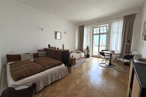 Attraktive 1- Zimmer Wohnung in zentraler Lage von Rosenheim – Die vollständige Adresse der Immobilie erhältst du vom Anbieter., 83022 Innenstadt, Rosenheim – Vorschaubild 2
