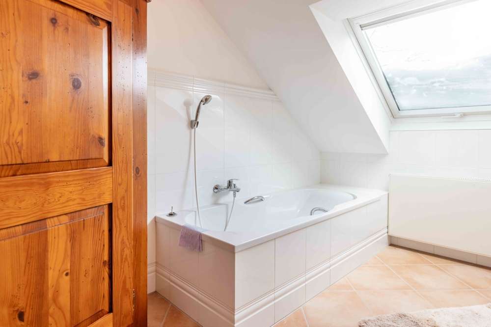 Immobilie in Alling - Top gepflegtes Reihenmittelhaus mit 4,5 Zimmern inkl. Hobbyraum, Sauna  und Garage - Bild 28