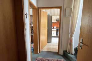 +OF-Bürgel+ Alter Ortskern+ 2-3 FH Altbau auf kl. Grundstück, Doppelgarage und Laube – 63075 Bürgel, Offenbach am Main – Vorschaubild 15