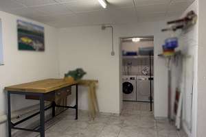 Gepflegtes Zweifamilienhaus im ruhigen Stadtteil von Fellbach – Die vollständige Adresse der Immobilie erhältst du vom Anbieter., 70734 Fellbach – Vorschaubild 49