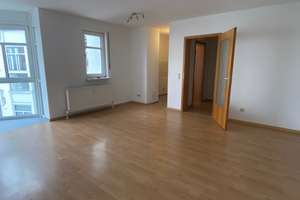 Helle 2-Zimmer-Wohnung mit EBK und Stellplatz in Fürth Stadtpark