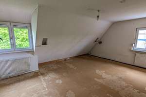 Freistehendes Ein-/Zweifamilienhaus mit großem Garten und viel Potenzial in Stuttgart-Hofen – Die vollständige Adresse der Immobilie erhältst du vom Anbieter., 70378 Hofen, Stuttgart – Vorschaubild 13