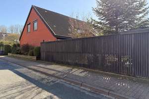 Solides Familiennest mit Potenzial in Bloherfelde – Die vollständige Adresse der Immobilie erhältst du vom Anbieter., 26129 Bloherfelde, Oldenburg (Oldenburg) – Vorschaubild 2