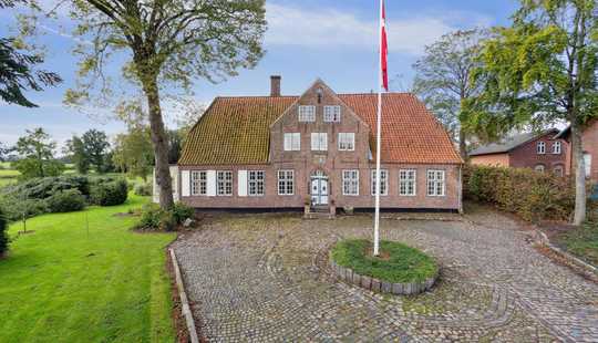 Bild von Denkmalgeschütztes Anwesen zentral in Tondern (Tønder) und mit Blick auf die Tonderner Marsch