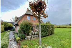 TOPZUSTAND Bj 2003: Exklusive Haushälfte unter Reet in reizvoller Lage mit direktem Blick zum Deich! – Die vollständige Adresse der Immobilie erhältst du vom Anbieter., 25813 Husum – Vorschaubild 4