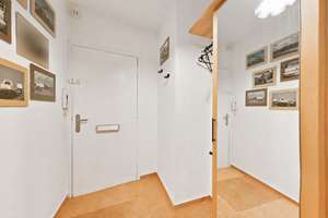 1-Zimmer-Wohnung im Hochparterre, Hamburg-Ottensen, Balkon, Garage, frei – Die vollständige Adresse der Immobilie erhältst du vom Anbieter., 22763 Ottensen, Hamburg – Vorschaubild 4