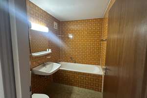 HD-Emmertsgr: 2- ZKB mit Balkon – Blick bis Frankreich, renovierungsbedürfrig, FREI, keine K-Prov. – Mombertplatz 23, 69126 Emmertsgrund, Heidelberg – Vorschaubild 7
