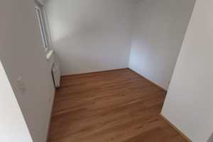 Großzügig Wohnen und Arbeiten unter einem Dach - saniertes Haus mit Praxisräumen in Geislingen – Göppingen (Kreis) – Vorschaubild 29