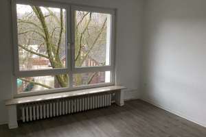 Neue Wohnung, neues Glück! Großzügige 4-Zi.-Wohnung – Leithestr. 126, 45886 Ückendorf, Gelsenkirchen – Vorschaubild 2