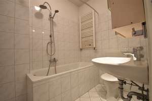 Mit EBK! Bezugsfreie 2-Zimmer-Wohnung  – Kruppstraße 95, 40227 Oberbilk, Düsseldorf – Vorschaubild 9