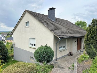 Hier beginnt Ihr Wohnprojekt! Einfamilienhaus mit Garage in Warstein-Mülheim!