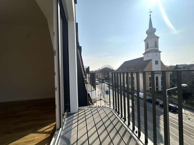 **Erstbezug** Helle 2-Raum-Wohnung mit Balkon in Dresden-Friedrichstadt - Photo 3