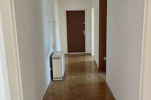 Wunderschöne 3,5-Zimmer-Wohnung in modernisiertem Zustand – Minnesängerstraße 51, 45279 Freisenbruch, Essen – Vorschaubild 3