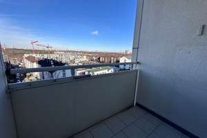 "Renovierungsbedürftige 3-Zi.-OG-ETW mit tollem Blick in Stuttgart-Rot" – Die vollständige Adresse der Immobilie erhältst du vom Anbieter., 70437 Rot, Stuttgart – Vorschaubild 7