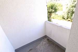 Schöne helle Wohnung in ruhiger Lage mit Balkon und Mansarde in GE-Schalke – Liebfrauenstr. 11, 45881 Schalke, Gelsenkirchen – Vorschaubild 7