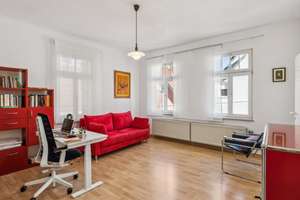 Denkmalgeschützte 4-Zimmer-Altbauwohnung im 1.OG zentral in Stuttgart-Degerloch – Die vollständige Adresse der Immobilie erhältst du vom Anbieter., 70597 Degerloch (Ortsteil), Stuttgart – Vorschaubild 8