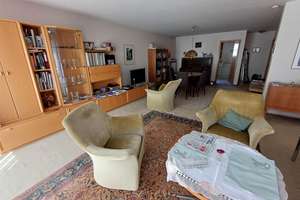 Charmantes maklerfreies Reihenmittelhaus mit 4 Zimmern und Garage in guter Lage in Bretten Kernstadt – Die vollständige Adresse der Immobilie erhältst du vom Anbieter., 75015 Bretten – Vorschaubild 3