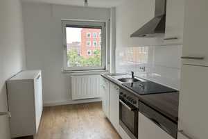 Schöne, helle Zwei-Zimmer-Wohnung im Zentrum Nürnbergs – Theresienstraße 30, 90403 Nürnberg – Vorschaubild 4