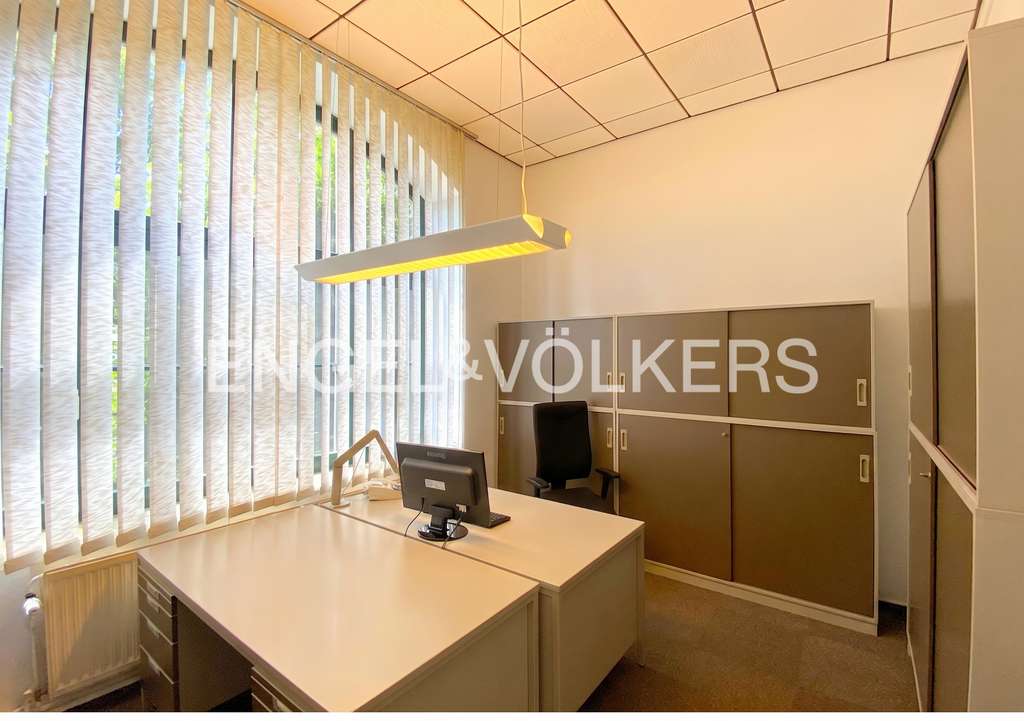 Immobilie in Zetel - Gleis 1 für Visionäre: Historischer Bahnhof mit viel Potenzial - Bild 4