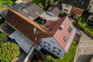 Teilsaniertes Zweifamilienhaus mit großem Garten & Wirtschaftsgebäude im Angebotsverfahren – Emmendingen (Kreis) – Vorschaubild 7